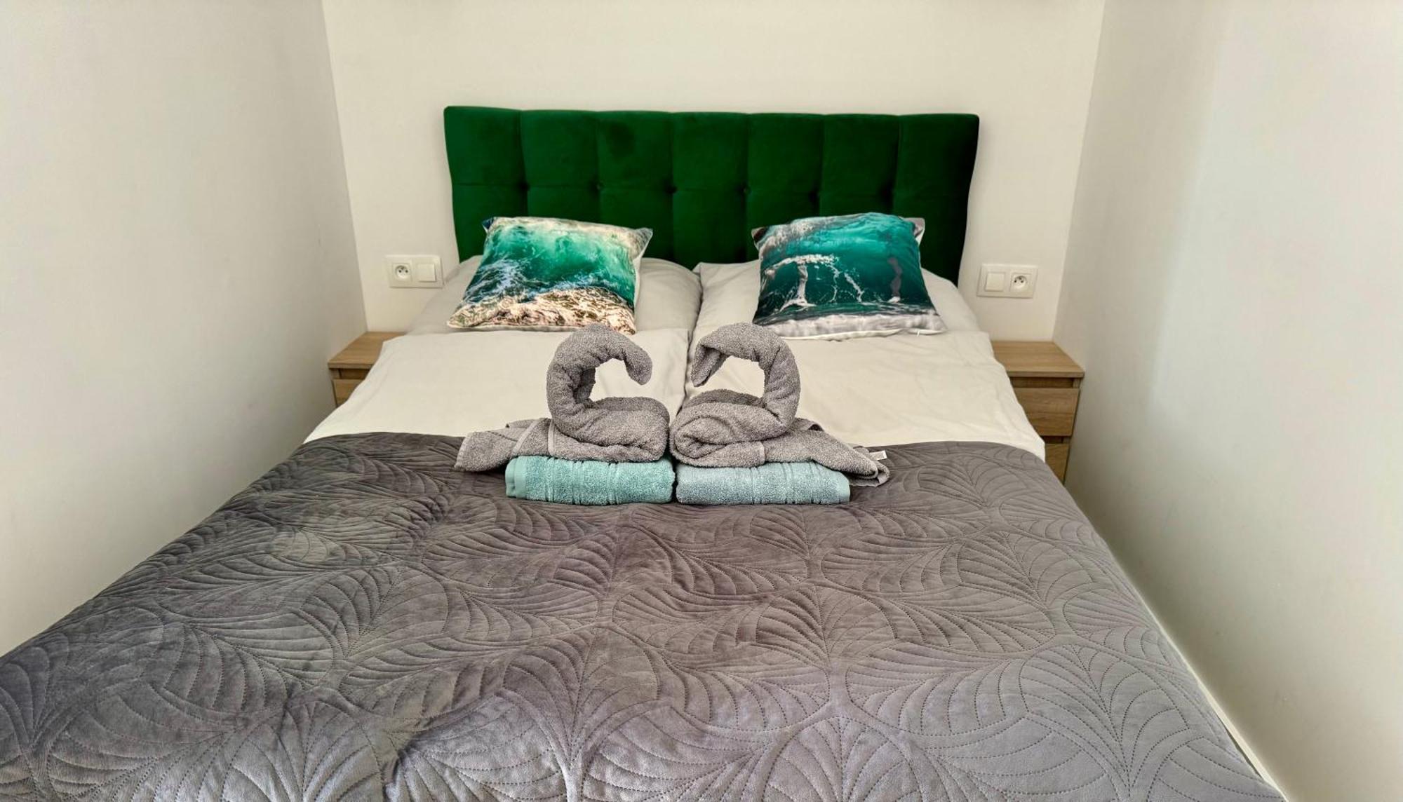 Klimatyzowany Apartament Blue , Sarbinowo Parking Basen Kültér fotó